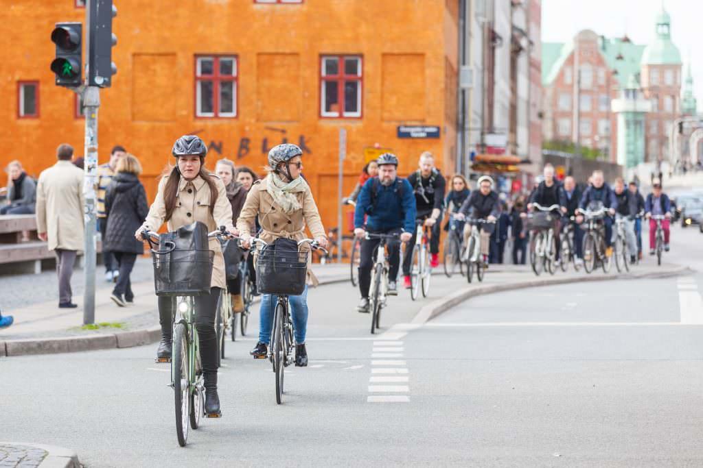 Copenhageners biking