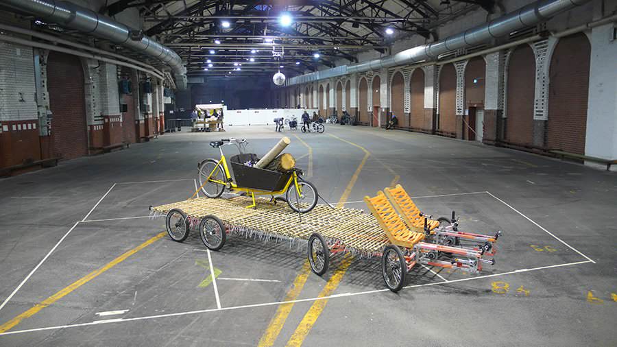 8rad bike in a huge room