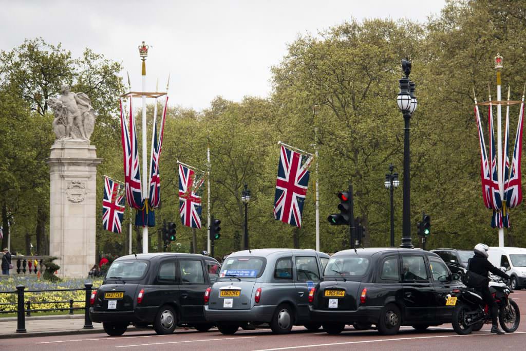 London taxi parking