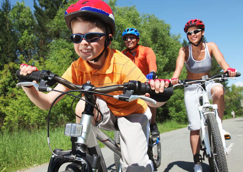 Výsledok vyhľadávania obrázkov pre dopyt kid on bike