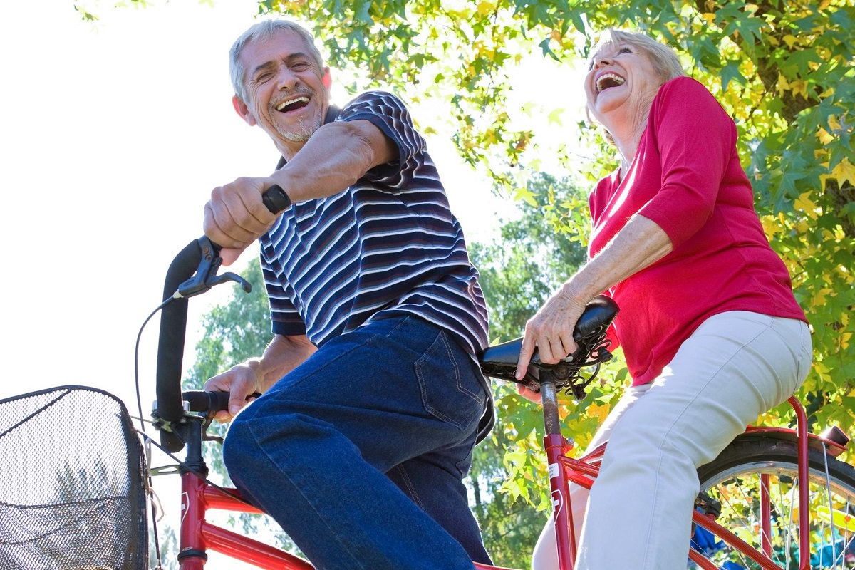 Old couple on tandem