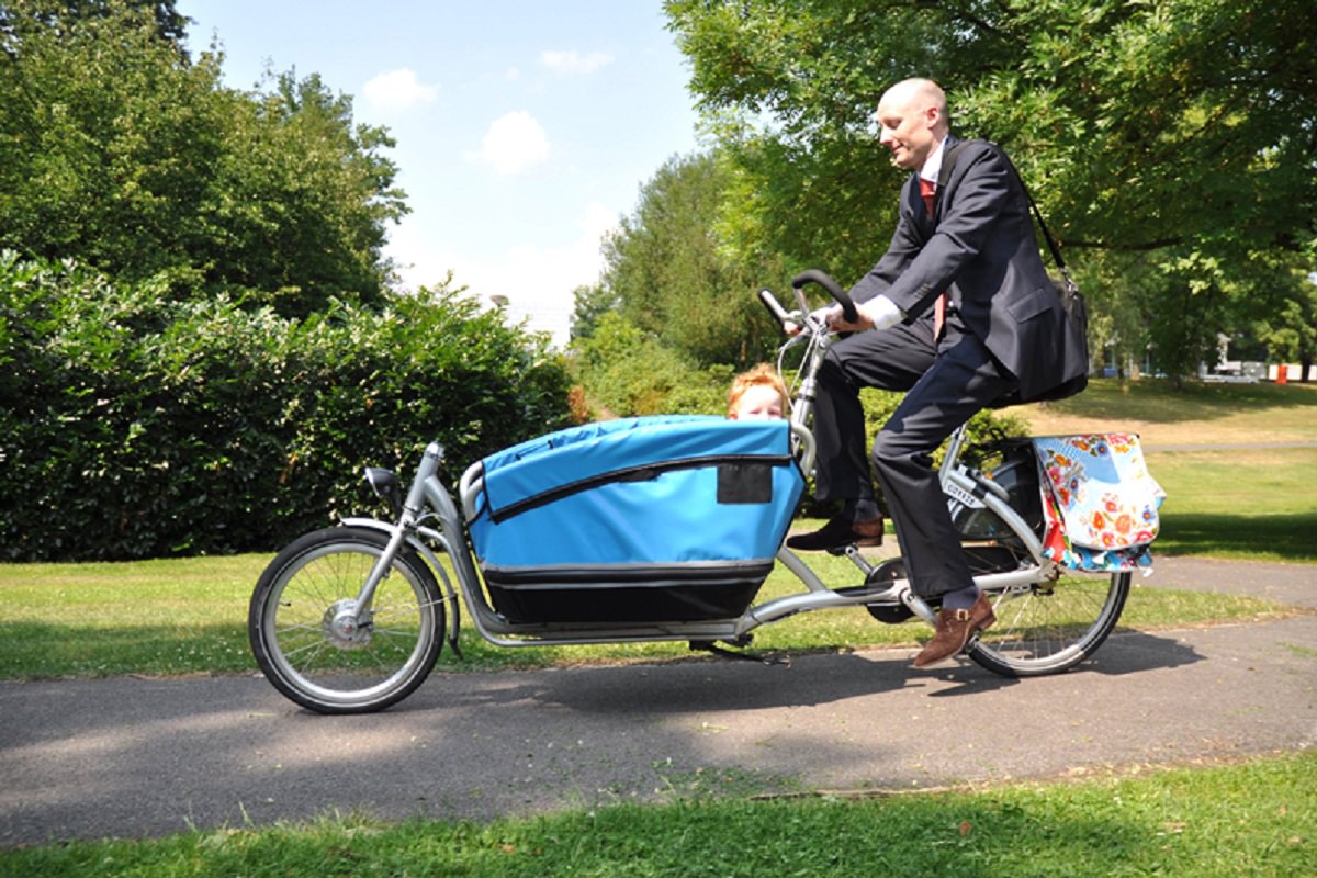 Cargo Bikes Are Better Than Delivery Trucks