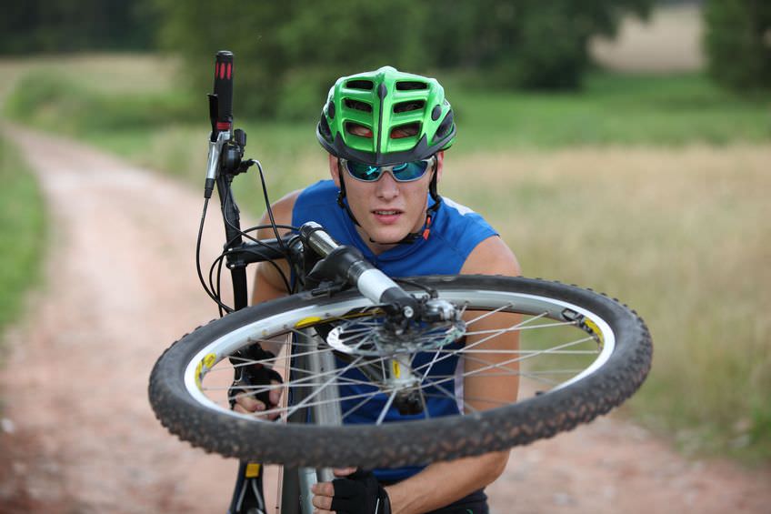 Showing a mountain bike wheel