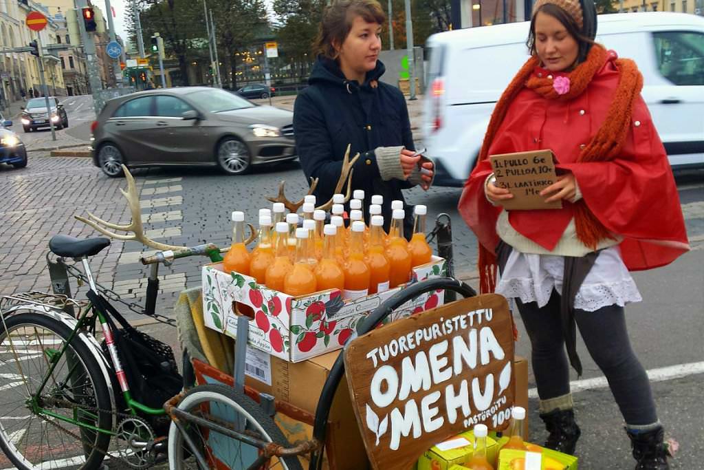 Bicycle that delivers juice