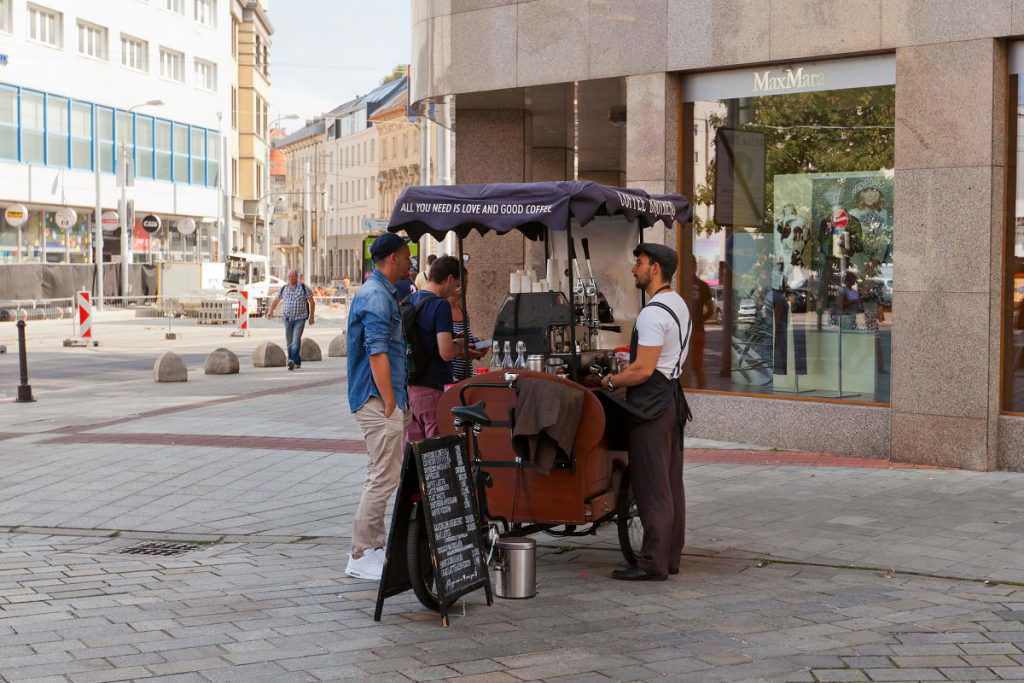 Cycling barista