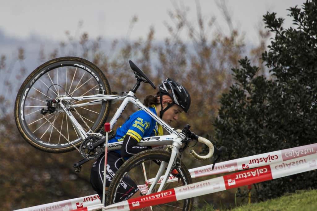 Carrying a cyclocross bike