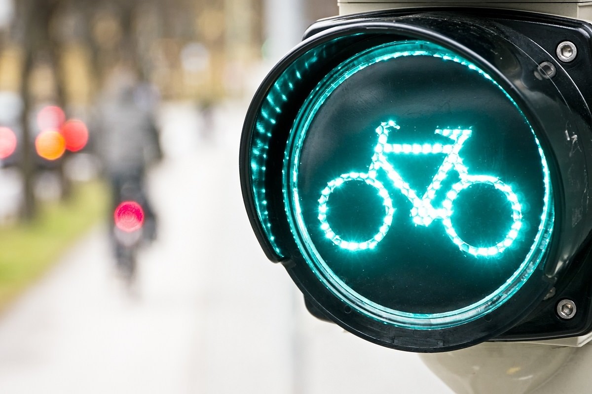 Traffic light for bikes