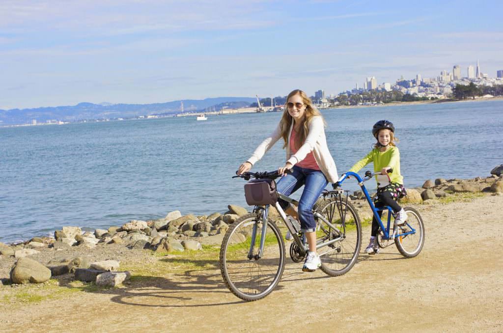 Cycling with a trailer bike