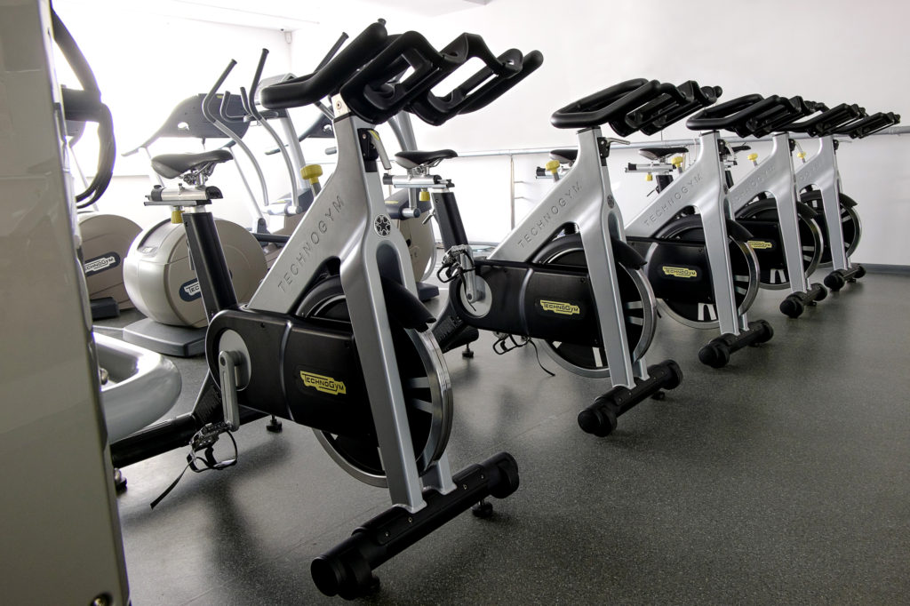 How To Choose the Best Indoor Bike Trainer Stand? (For Your Exercise)