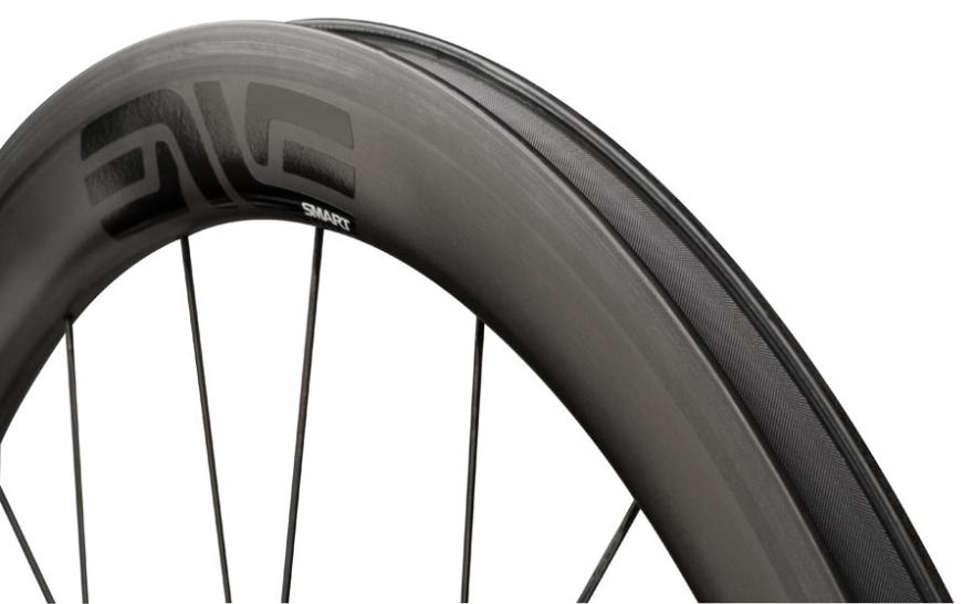 carbon road bike wheels