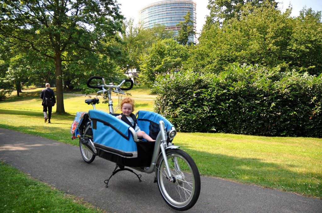 Cargo bike with small child