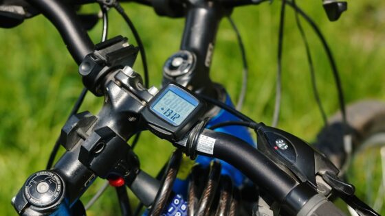 Handlebar odometer