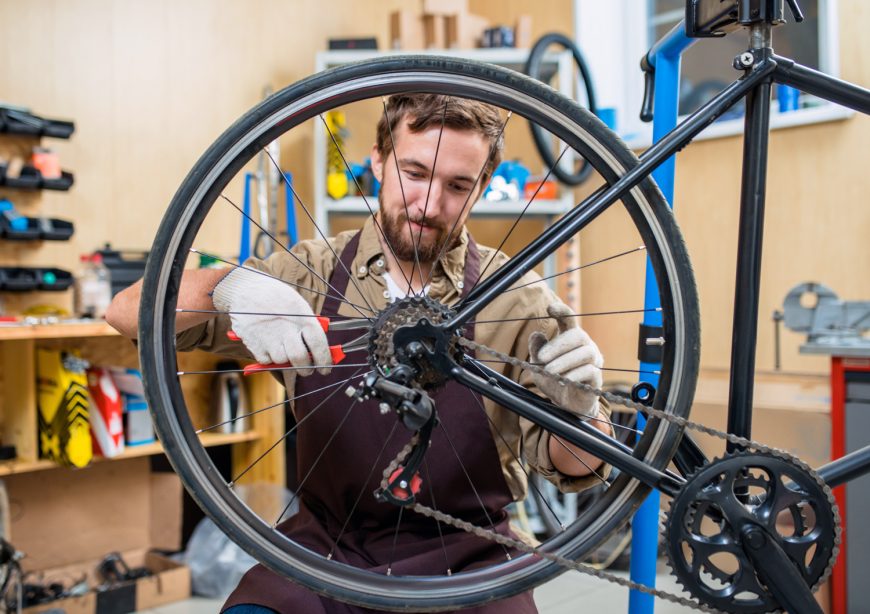 Adjusting Bicycle Chain