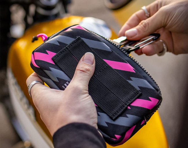 Muc Off Essentials Case