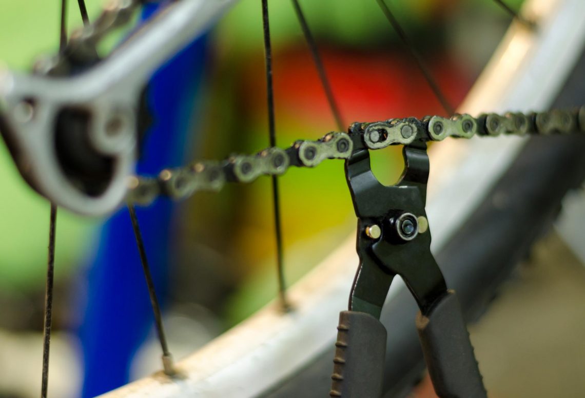 How To Wax A Bike Chain A Complete Waxing Guide