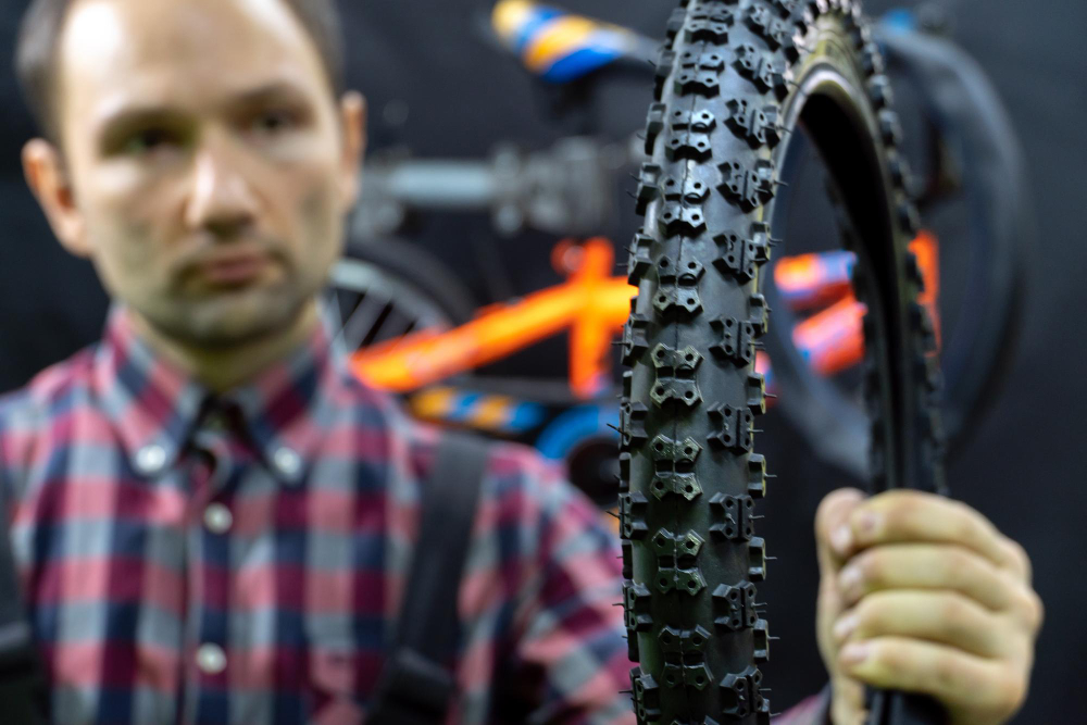 Do Bike Tires Have A Direction? Let's Find Out Icer Sports